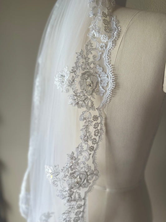 Mantilla Lace Veil