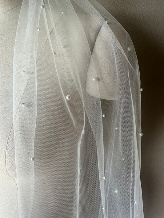 Pearl Scattered Veil
